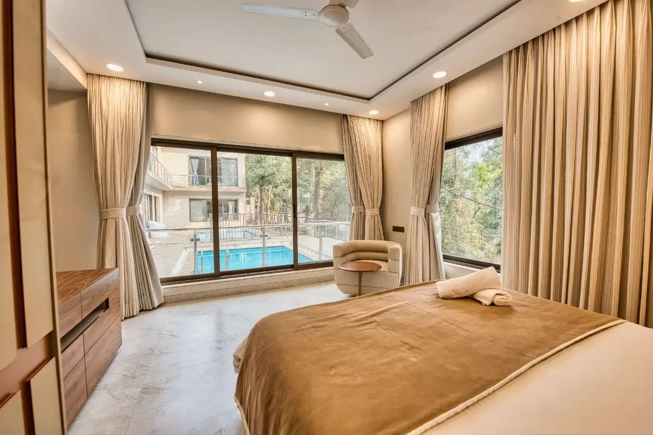 Arlington 3 Bedrooms Crown Villa in Panchgani