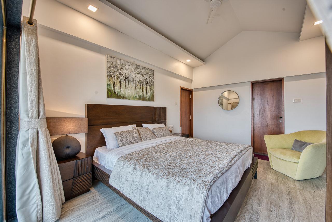 Luxurious 5 Bedrooms Arlington Contemporary Villa in Panchgani